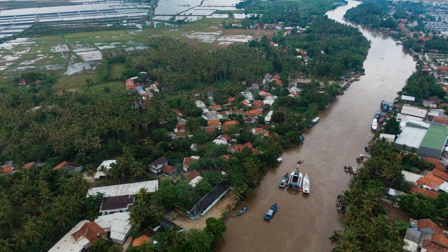 River plastic, plastic pollution, trash problem, Interceptor